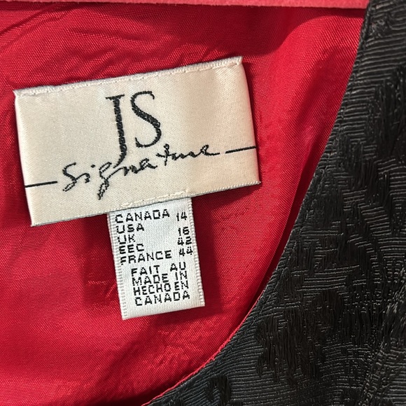 Ladies after fives/cocktail dress black, by JS signature, size 14, fully lined - Picture 2 of 9